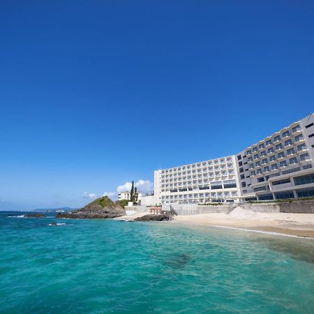 Hotel Miyuki Beach Onna Buitenkant foto