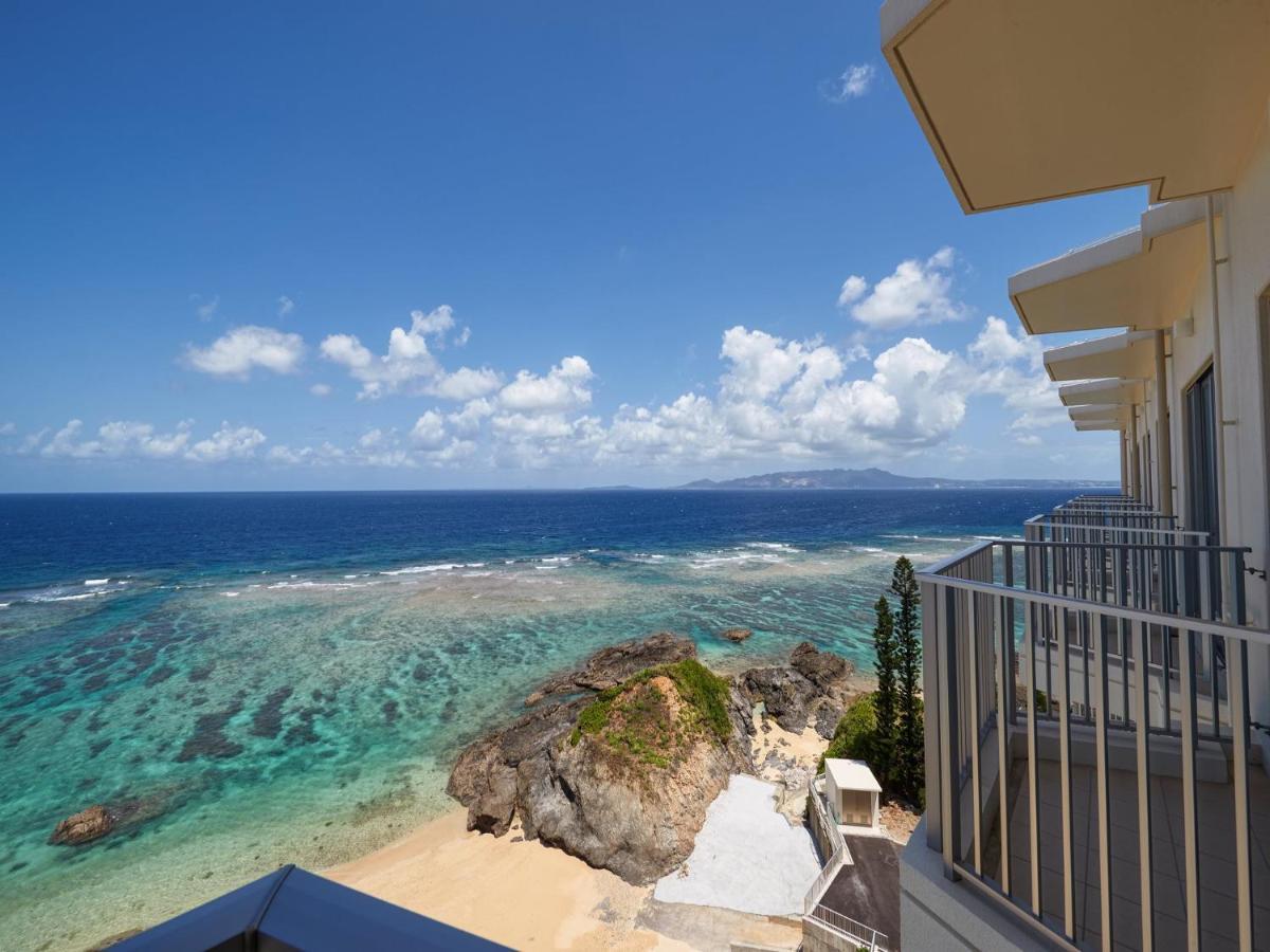 Hotel Miyuki Beach Onna Buitenkant foto