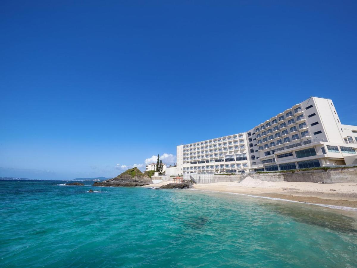 Hotel Miyuki Beach Onna Buitenkant foto