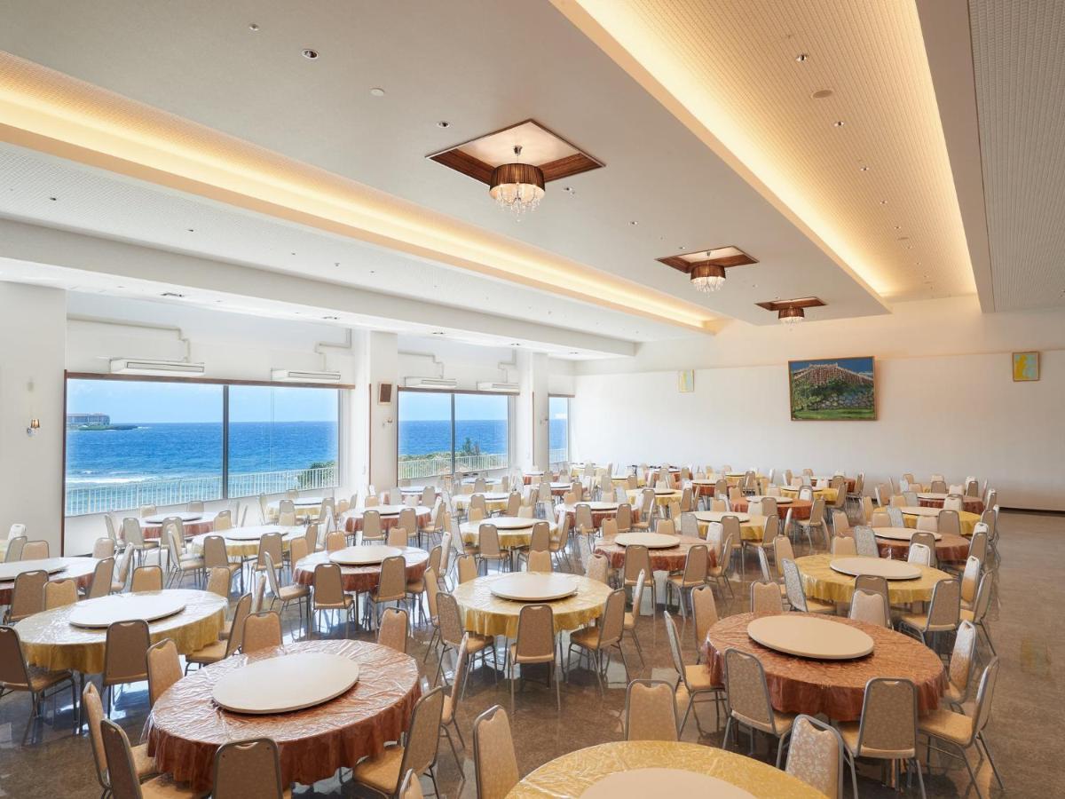 Hotel Miyuki Beach Onna Buitenkant foto