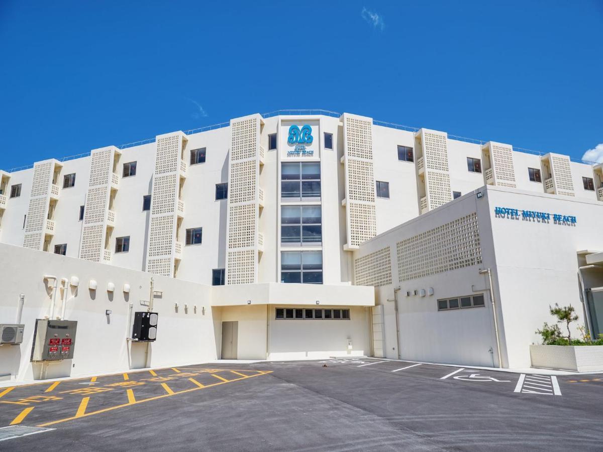 Hotel Miyuki Beach Onna Buitenkant foto