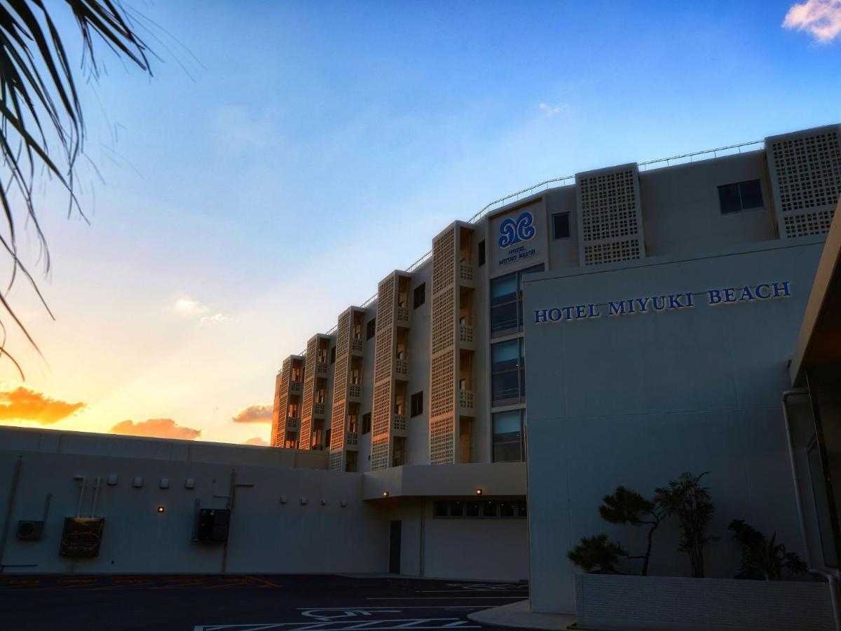 Hotel Miyuki Beach Onna Buitenkant foto